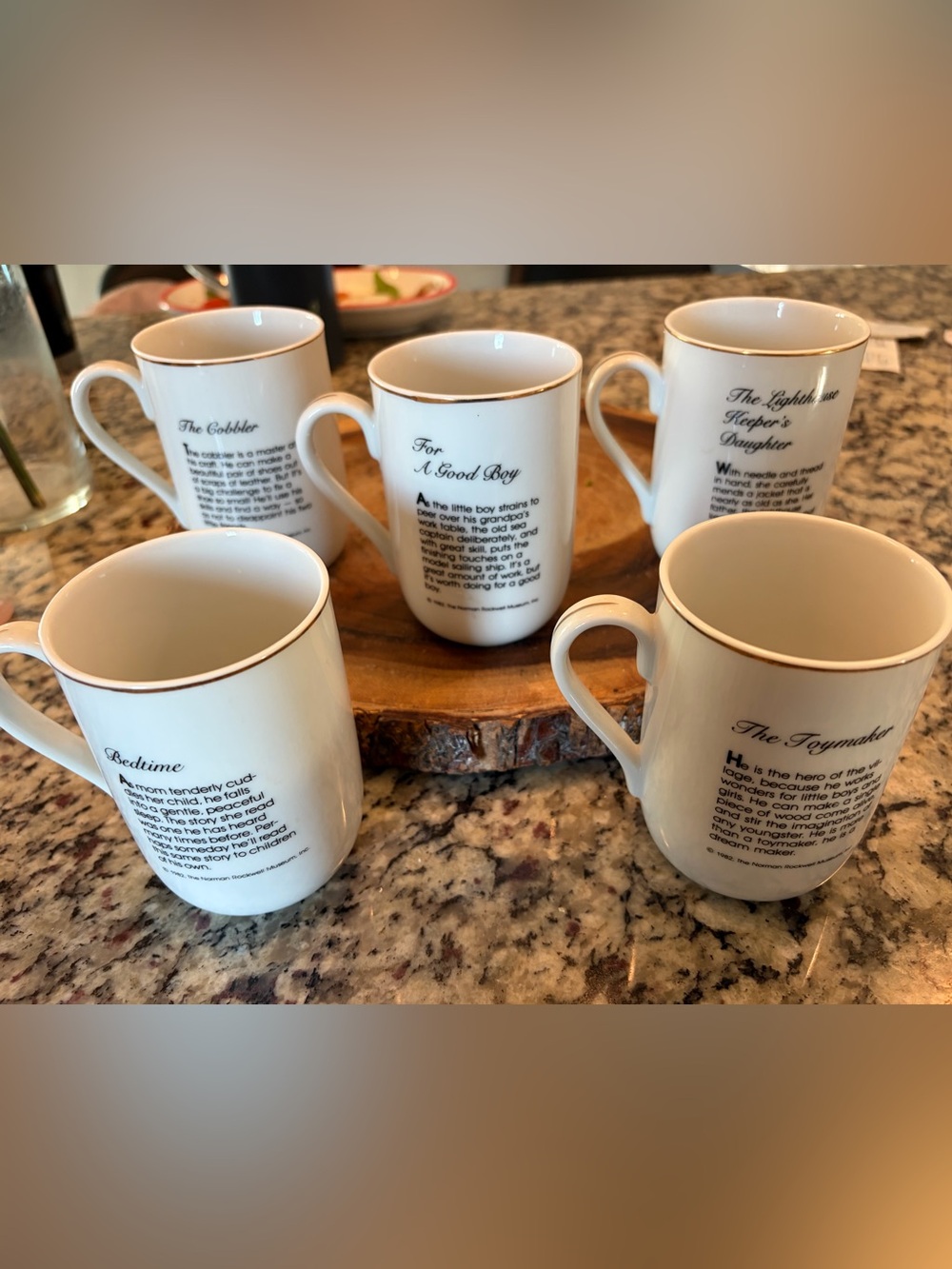Vintage 1982 Norman Rockwell Museum Porcelain Mugs 22 kt Gold Trim Set of 5 - Picture 3 of 3
